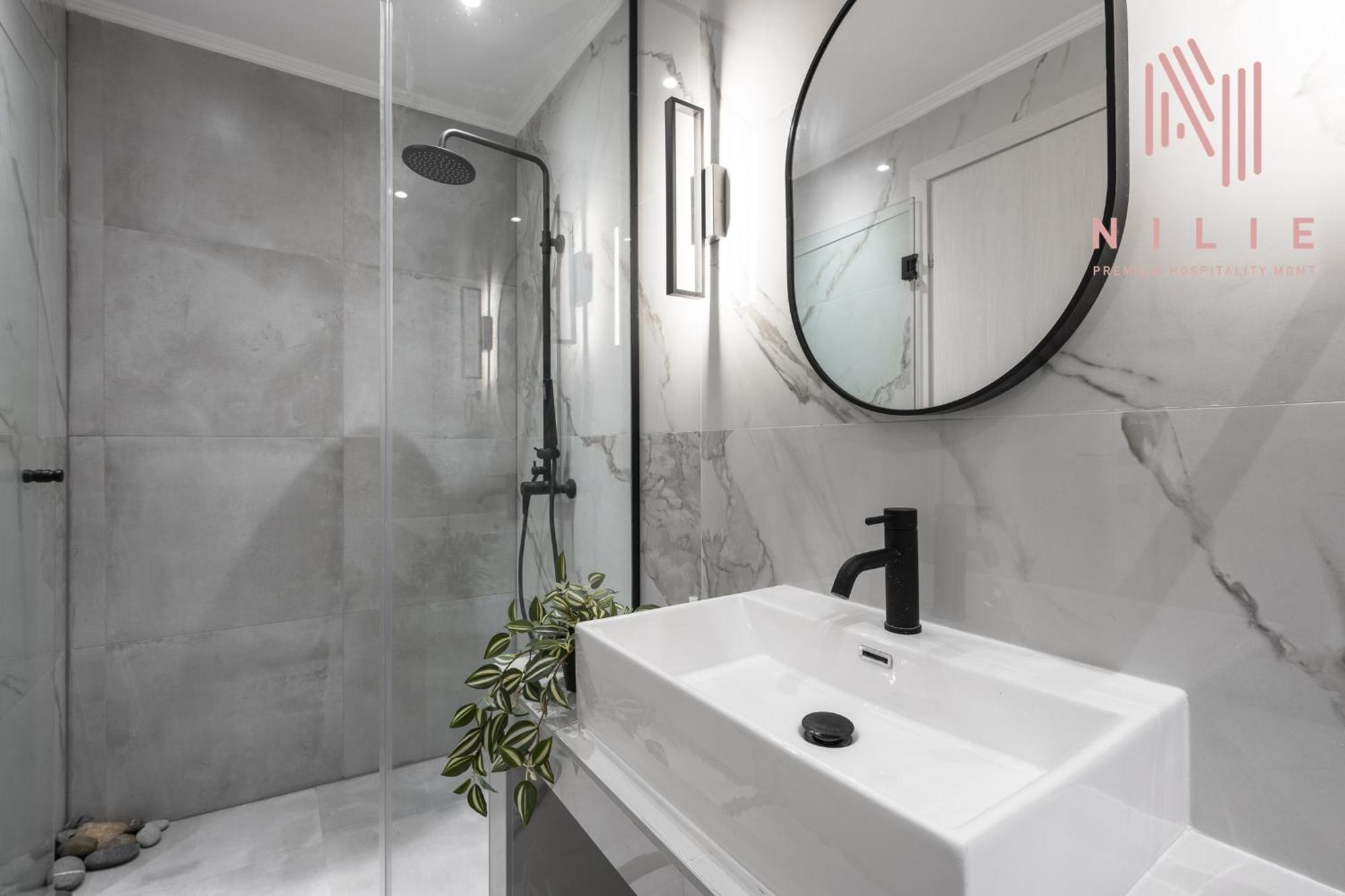 Appartamento Next Door, Nilie Hospitality Mgmt Salonicco Esterno foto